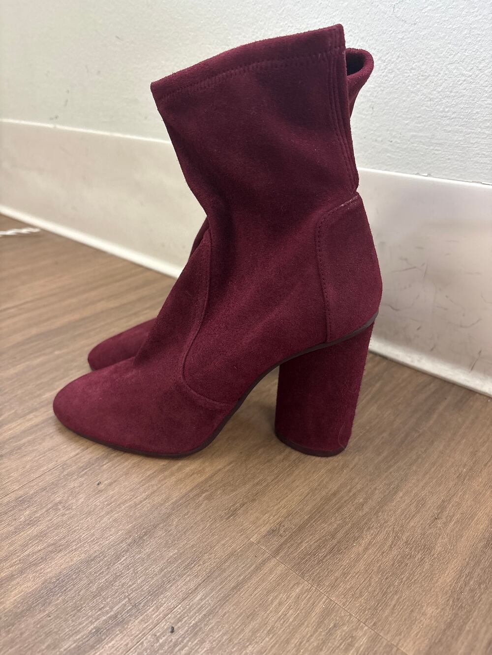 Stuart Weitzman Maroon Suede High Heel Bootie Sz 6